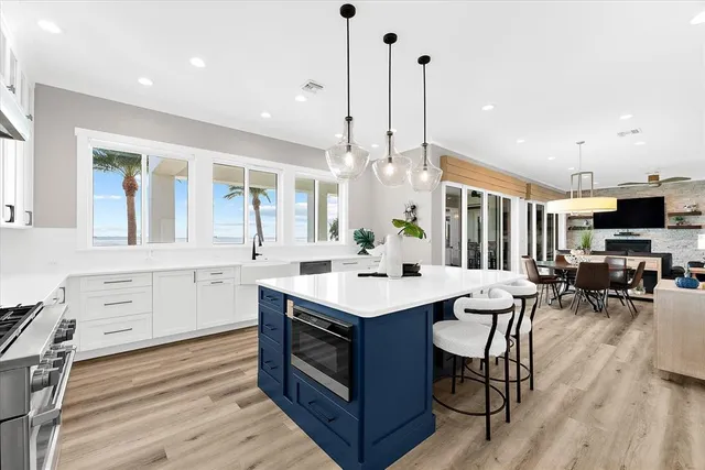 $3,870,300 | 110 Carlyle Drive, Palm Harbor, FL 34683