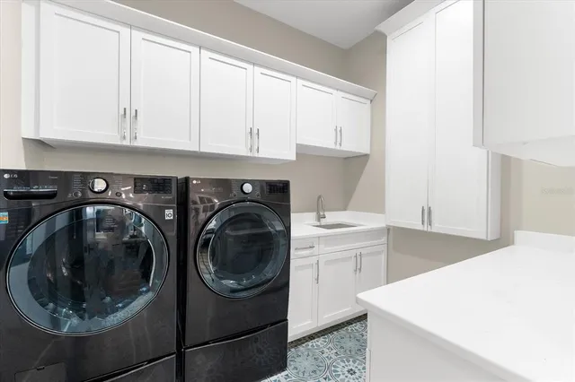 $3,870,300 | 110 Carlyle Drive, Palm Harbor, FL 34683