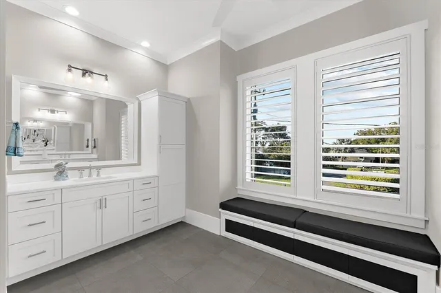 $3,870,300 | 110 Carlyle Drive, Palm Harbor, FL 34683