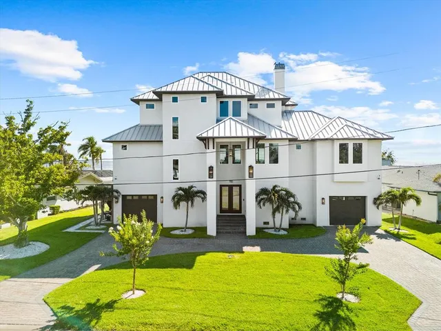 $3,870,300 | 110 Carlyle Drive, Palm Harbor, FL 34683