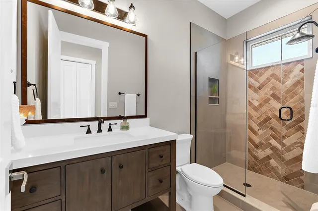 $3,870,300 | 110 Carlyle Drive, Palm Harbor, FL 34683