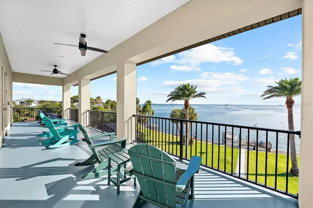 $3,870,300 | 110 Carlyle Drive, Palm Harbor, FL 34683