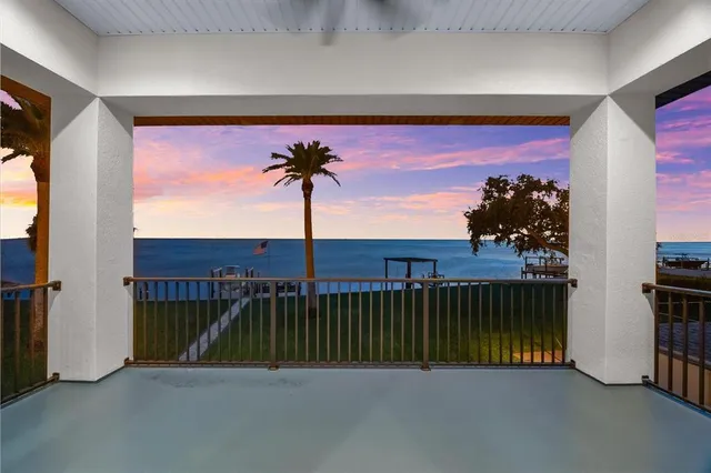 $3,870,300 | 110 Carlyle Drive, Palm Harbor, FL 34683