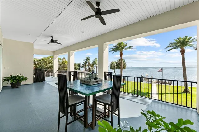 $3,870,300 | 110 Carlyle Drive, Palm Harbor, FL 34683