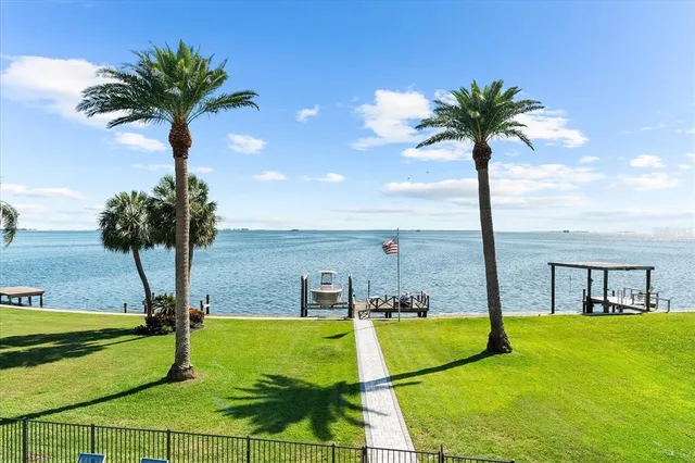 $3,870,300 | 110 Carlyle Drive, Palm Harbor, FL 34683