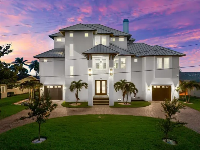 $3,870,300 | 110 Carlyle Drive, Palm Harbor, FL 34683