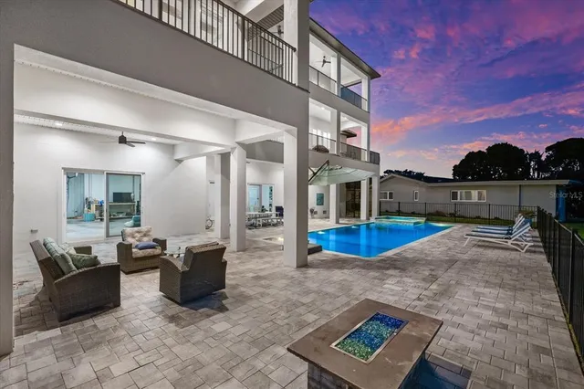 $3,870,300 | 110 Carlyle Drive, Palm Harbor, FL 34683