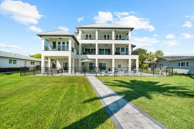 $3,870,300 | 110 Carlyle Drive, Palm Harbor, FL 34683