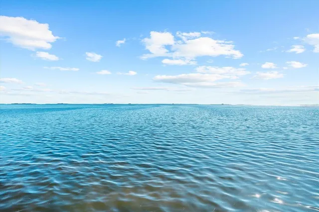 $3,870,300 | 110 Carlyle Drive, Palm Harbor, FL 34683