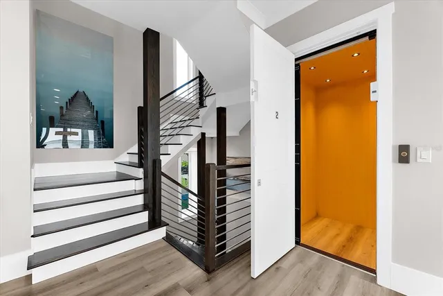 $3,870,300 | 110 Carlyle Drive, Palm Harbor, FL 34683