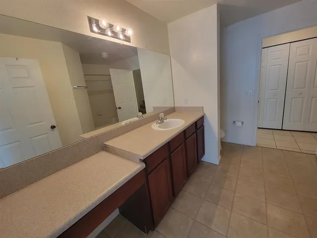 $1,850 | 2801 Chancellorsville Drive, Unit 231, Tallahassee, FL 32312