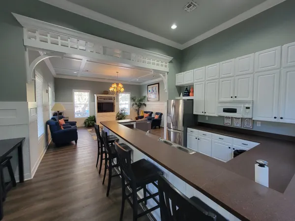 $1,750 | 2801 Chancellorsville Drive, Unit 231, Tallahassee, FL 32312