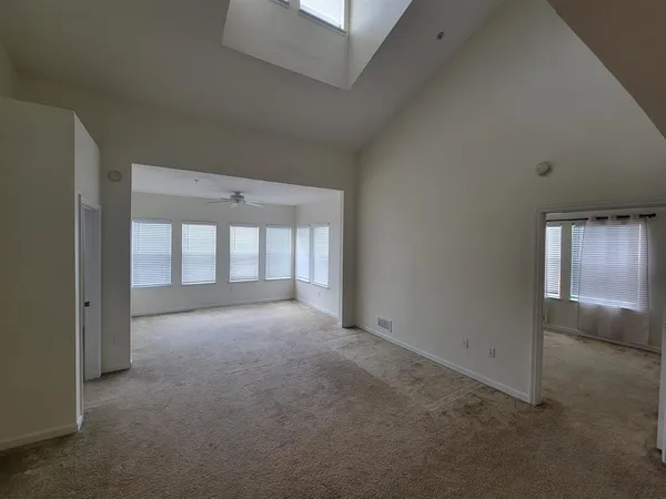 $1,750 | 2801 Chancellorsville Drive, Unit 231, Tallahassee, FL 32312