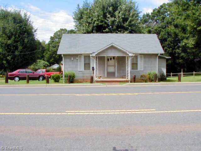 636 Bethania-Rural Hall Road Rural Hall, NC 27045 - Photo 1 of 9 Exterior Front.