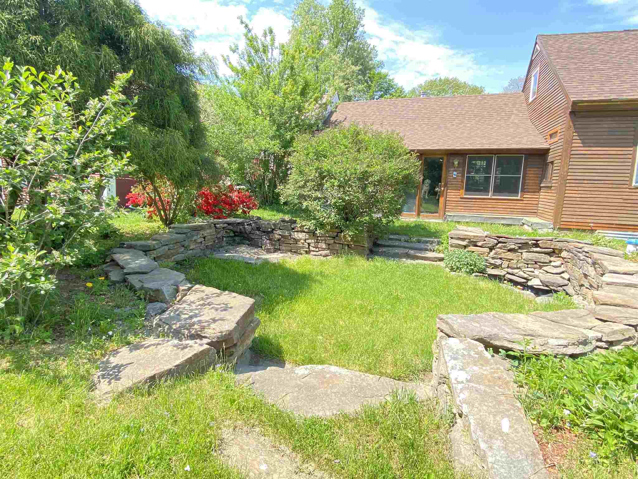 572 River Road South Walpole, NH 03608 - Photo 32 of 37