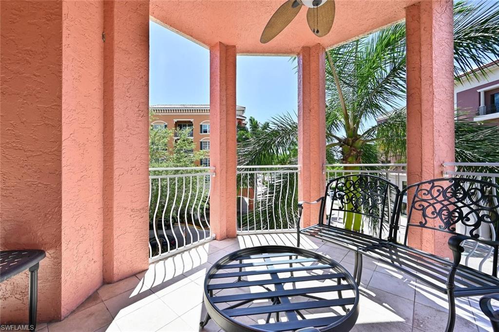 401 Bayfront Place, Unit 3301 Naples, FL 34102 - Photo 20 of 24 a view of a balcony with chair