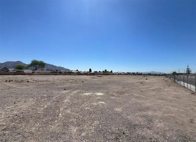 $2,200,000 | 2150 Dolly Lane, Las Vegas, NV 89115