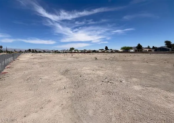 $2,200,000 | 2150 Dolly Lane, Las Vegas, NV 89115