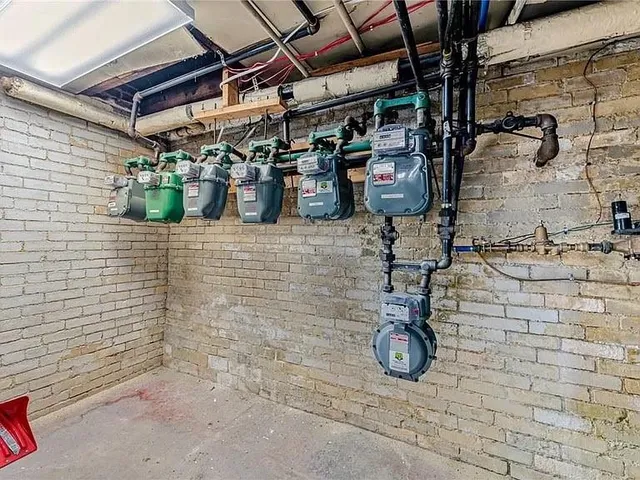 $396,900 | 526 Fallowfield Avenue, Charleroi, PA 15022