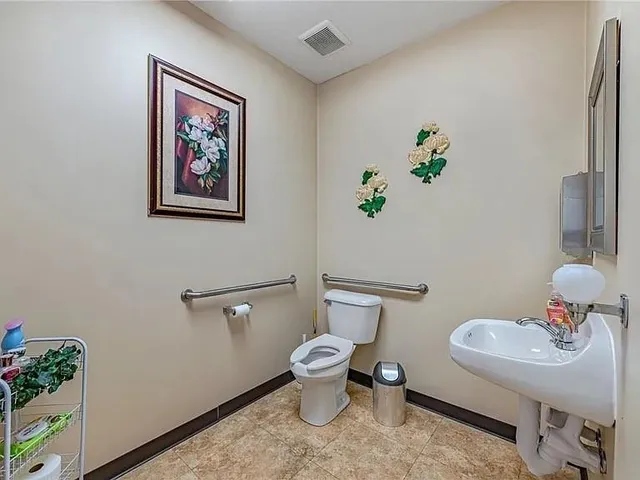 $396,900 | 526 Fallowfield Avenue, Charleroi, PA 15022