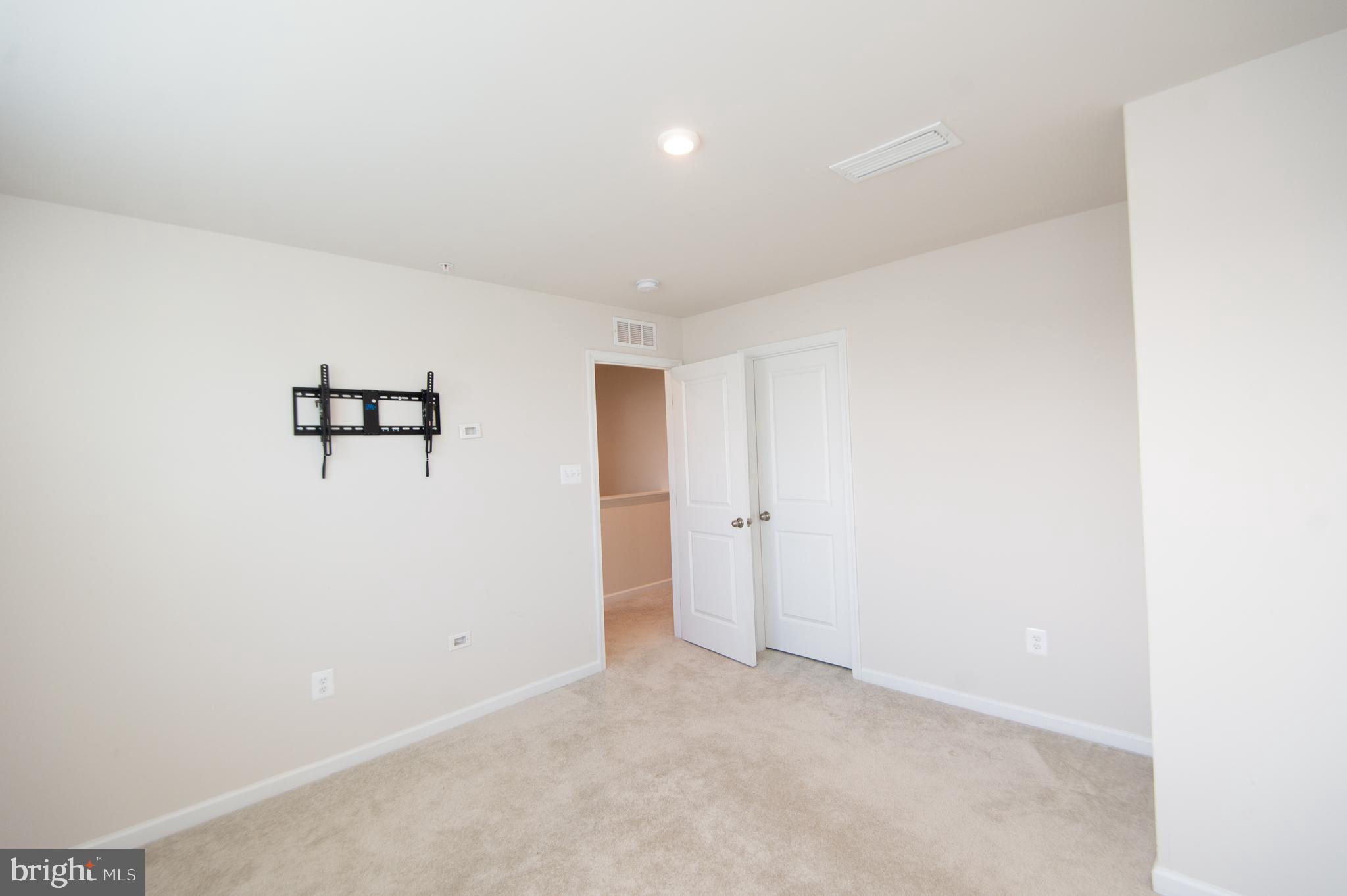 120 Mariners Way Cambridge, MD 21613 - Photo 18 of 44 a view of a room with a ceiling fan