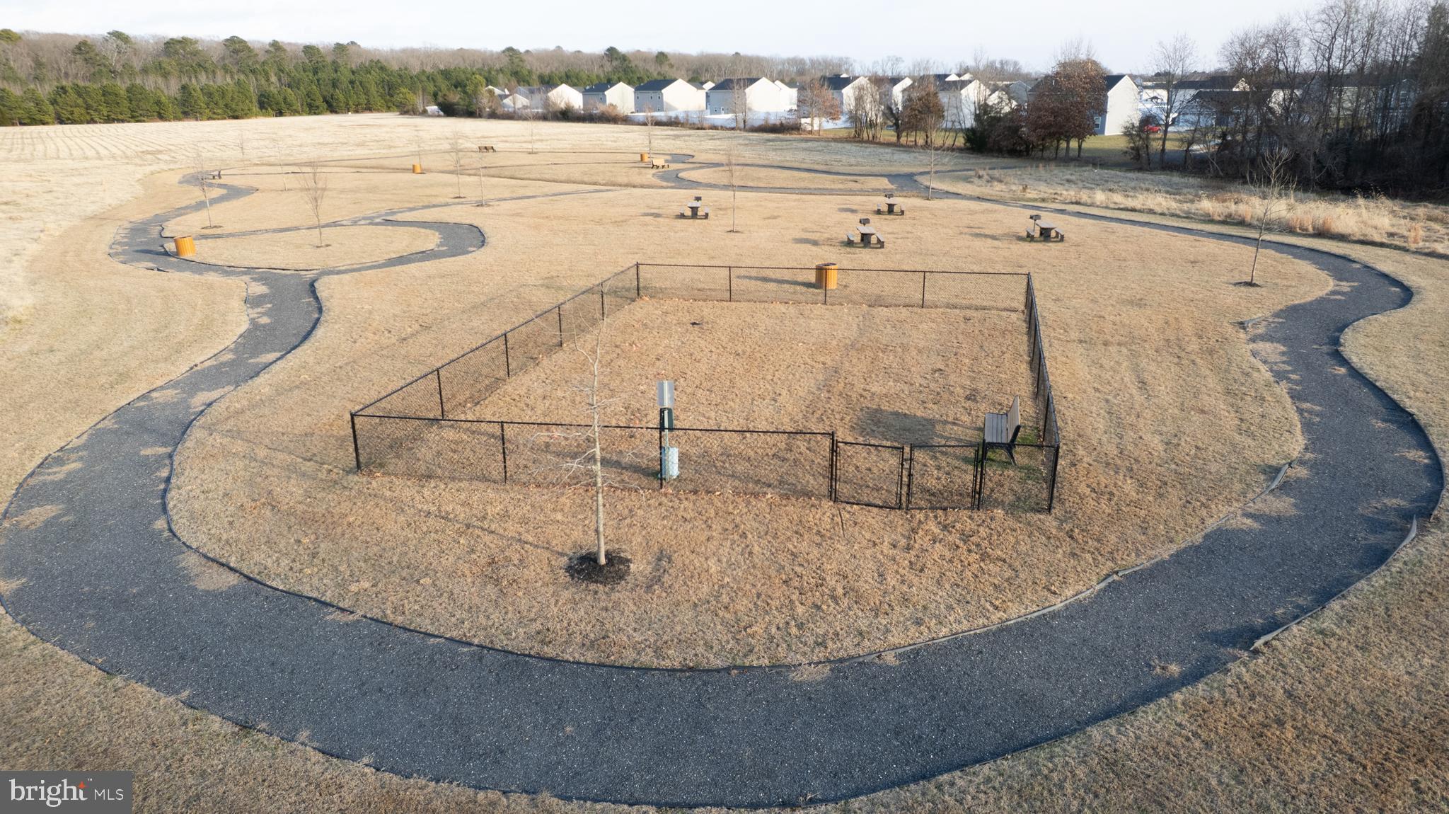 120 Mariners Way Cambridge, MD 21613 - Photo 40 of 44 a view of a swimming pool