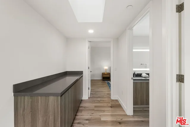 $7,900 | 4806 Sylmar Avenue, Unit PH2, Sherman Oaks, CA 91423