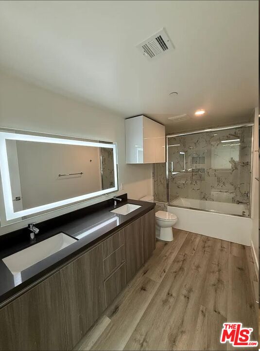 4806 Sylmar Avenue, Unit PH2 Sherman Oaks, CA 91423 - Photo 5 of 11