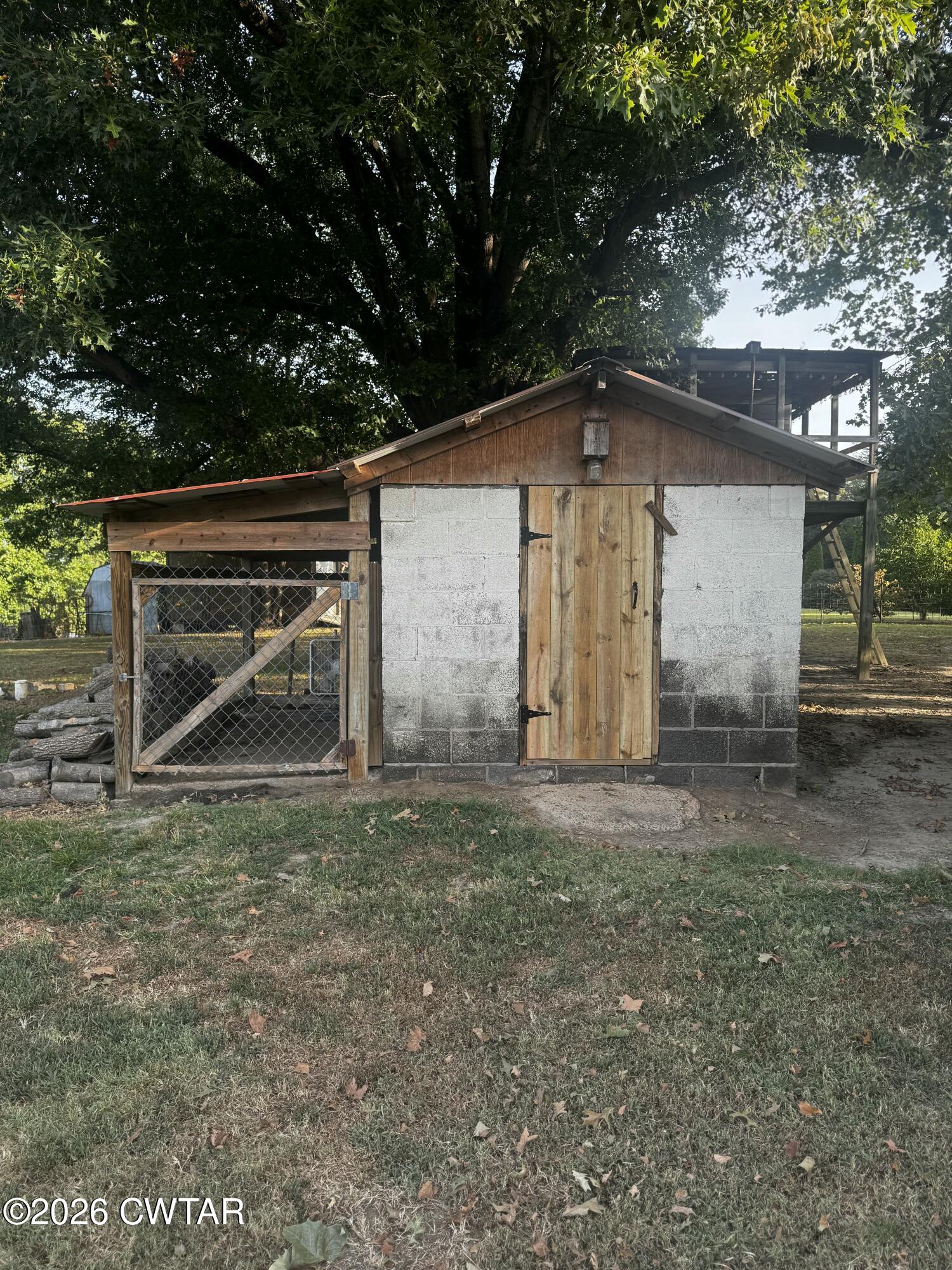 475 Williams Road Hornbeak, TN 38232 - Photo 21 of 26 20250828_124819612_iOS