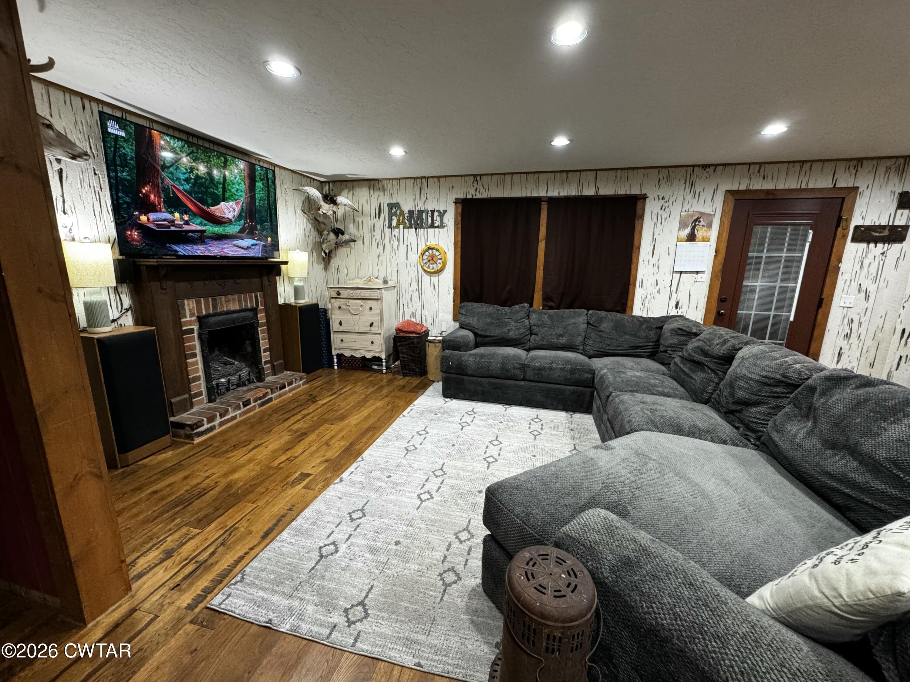 475 Williams Road Hornbeak, TN 38232 - Photo 5 of 26 20250924_012219202_iOS