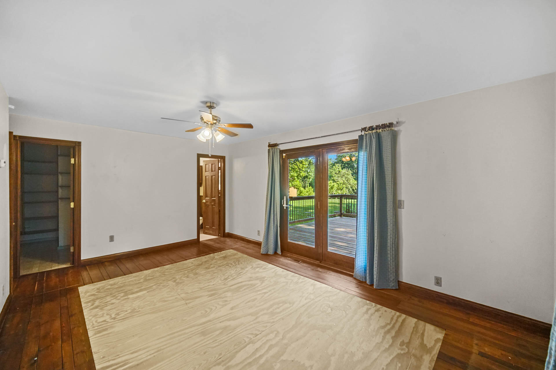 392 East Burdick Road Chesterton, IN 46304 - Photo 13 of 40 1920x1280