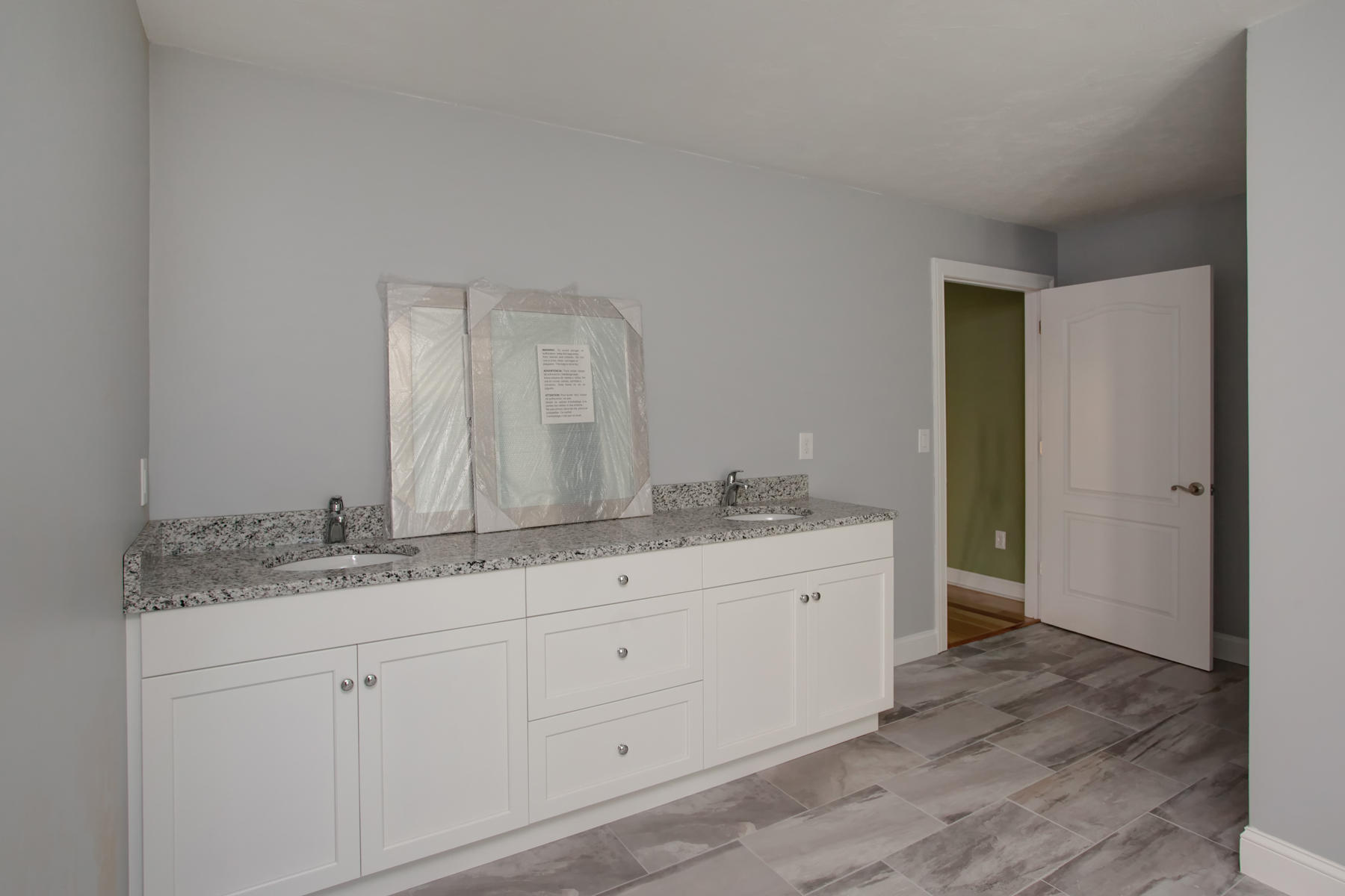 24 Shore Road Bourne, MA 02532 - Photo 34 of 35 038_24Shore