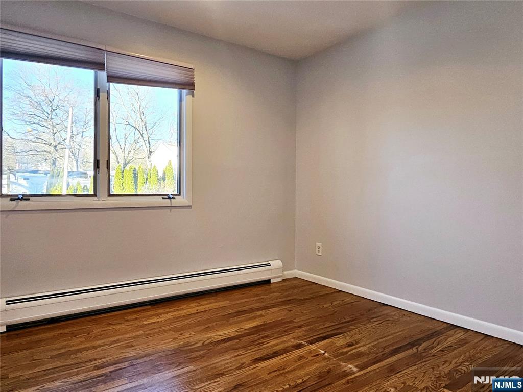 32 6th Street Cresskill, NJ 07626 - Photo 16 of 23