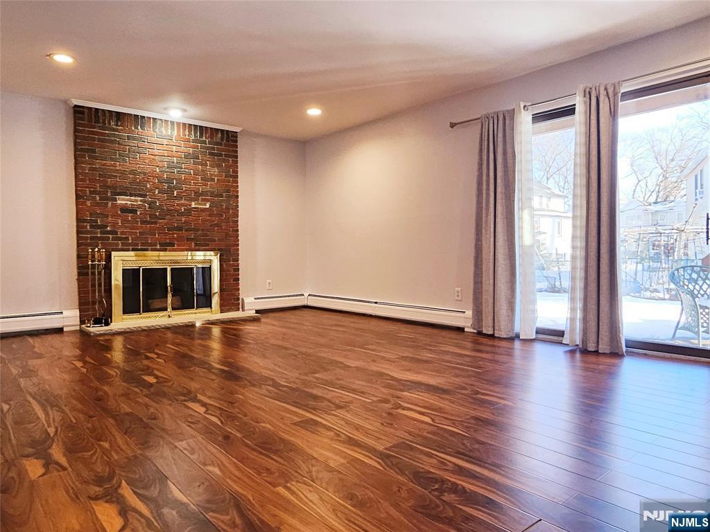 32 6th Street Cresskill, NJ 07626 - Photo 20 of 23