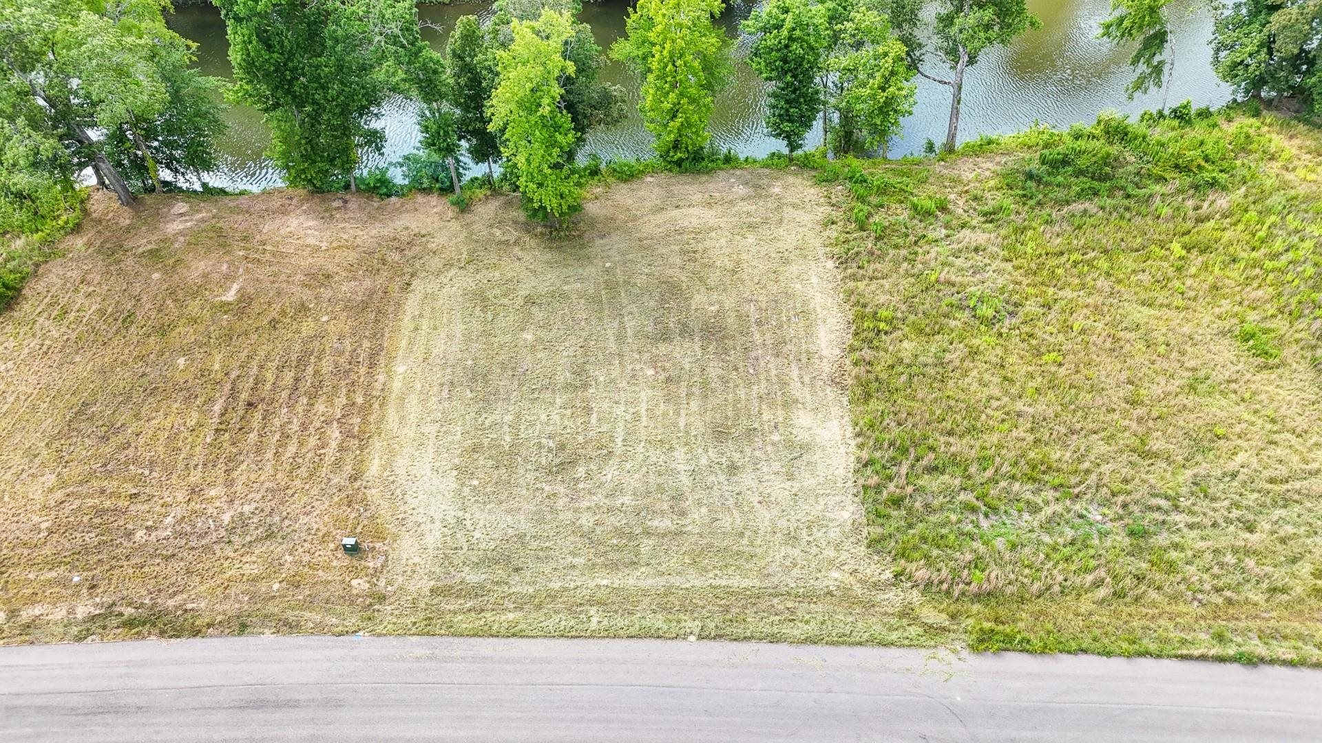 124 Launch Ramp Cove Savannah, TN 38372 - Photo 8 of 33