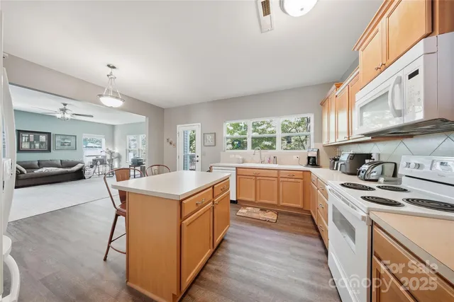 $415,000 | 2104 Lake Vista Drive, Mount Holly, NC 28120