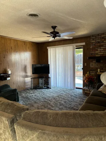 a view of outdoor space