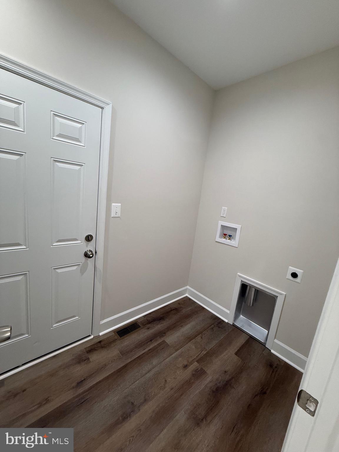 249 Wildwood Road Colonial Beach, VA 22443 - Photo 15 of 46