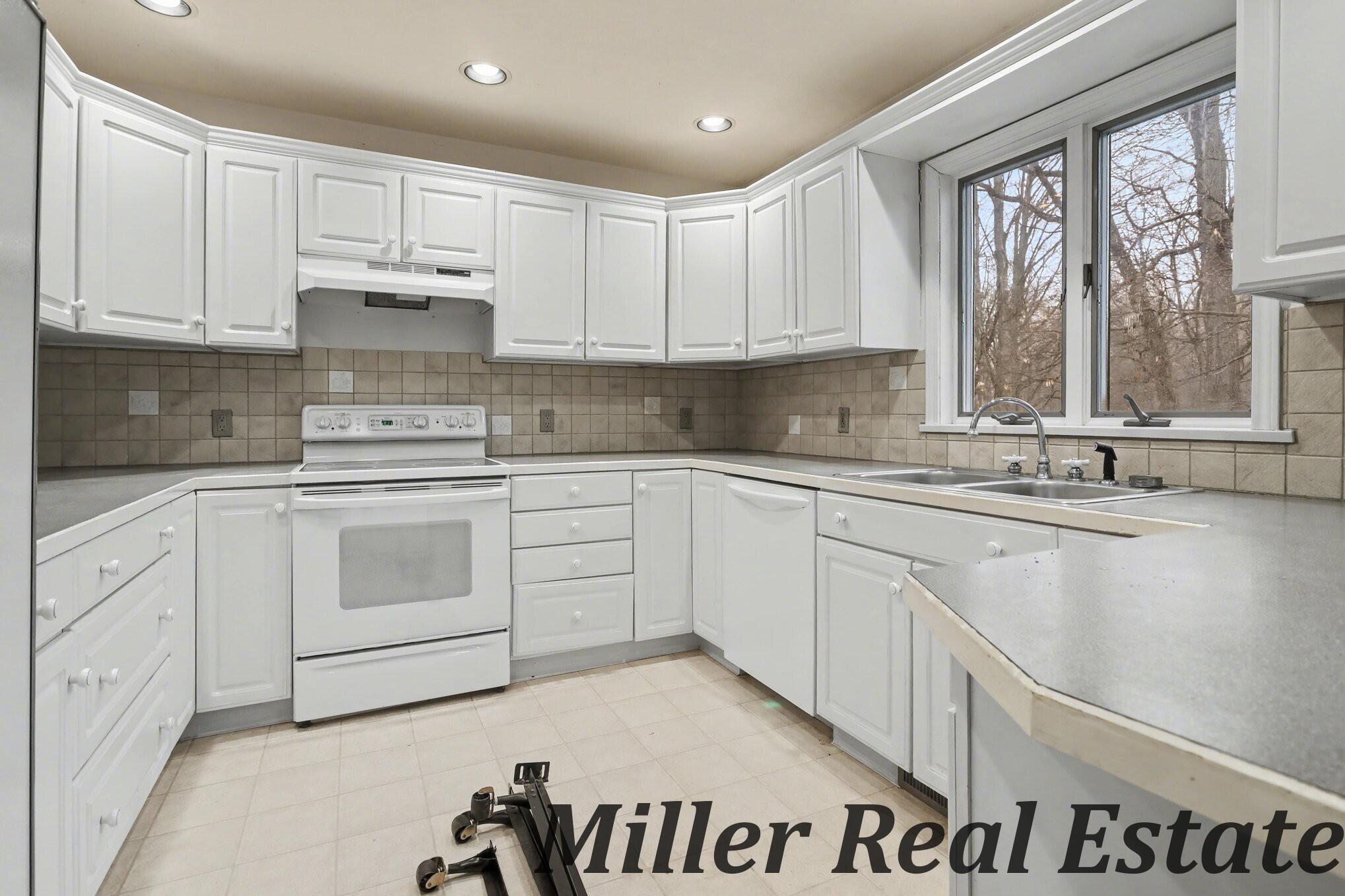 4045 Farrel Road Hastings, MI 49058 - Photo 17 of 23 008_file_8124