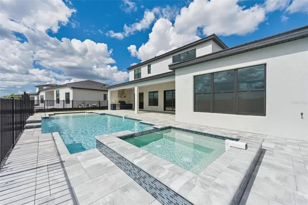 $1,799,000 | 2505 Waterfront Circle, Sarasota, FL 34240