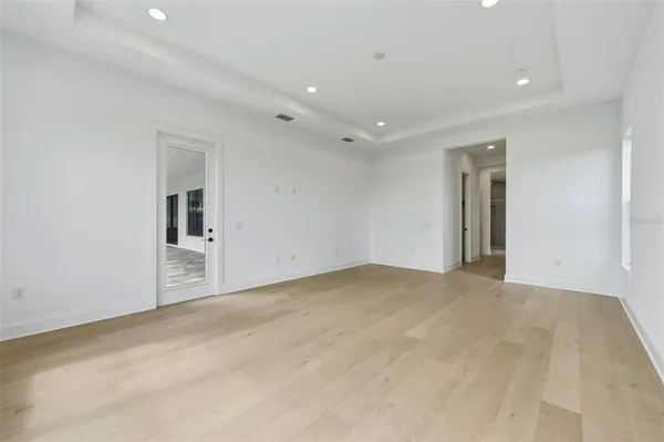 $1,799,000 | 2505 Waterfront Circle, Sarasota, FL 34240