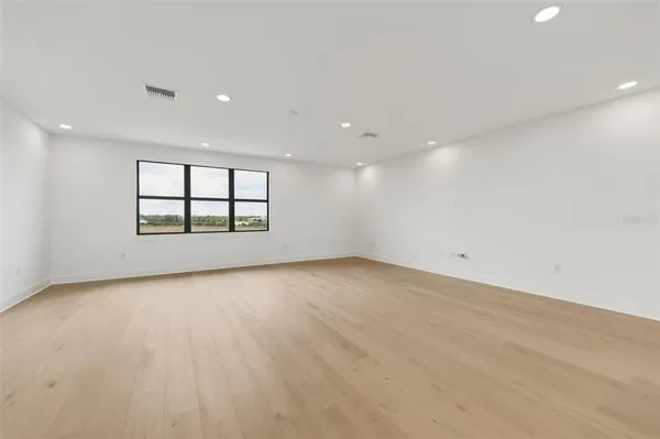 $1,799,000 | 2505 Waterfront Circle, Sarasota, FL 34240