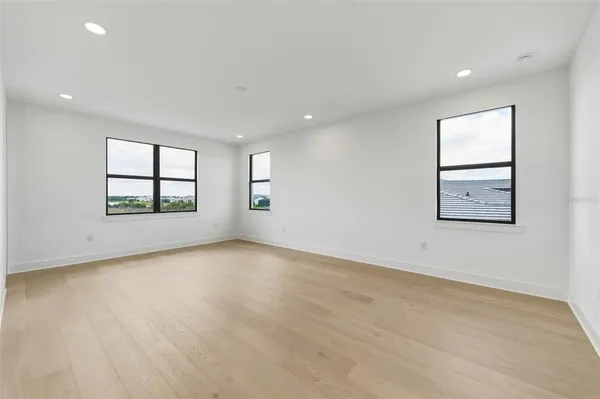 $1,799,000 | 2505 Waterfront Circle, Sarasota, FL 34240