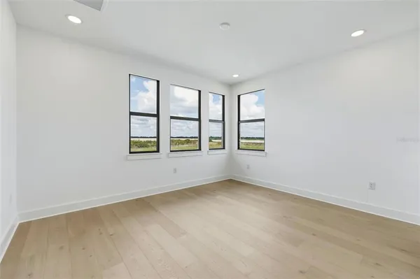 $1,799,000 | 2505 Waterfront Circle, Sarasota, FL 34240