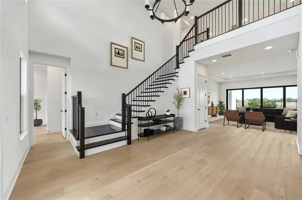 $1,799,000 | 2505 Waterfront Circle, Sarasota, FL 34240