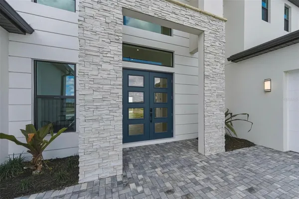 $1,799,000 | 2505 Waterfront Circle, Sarasota, FL 34240