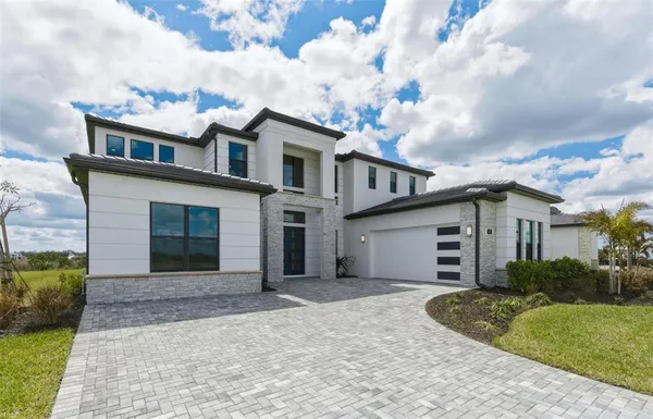 $1,799,000 | 2505 Waterfront Circle, Sarasota, FL 34240