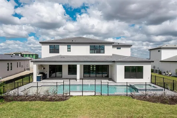 $1,799,000 | 2505 Waterfront Circle, Sarasota, FL 34240