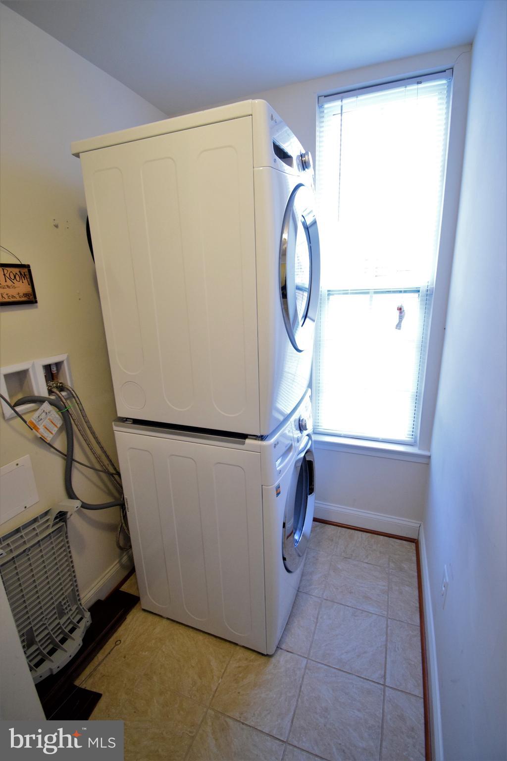 1206 Jefferson Road Fort Washington, MD 20744 - Photo 12 of 19 Laundry room