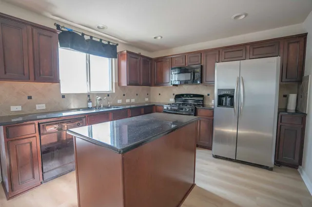 $315,000 | 6403 Lost Timber Lane, Houston, TX 77066